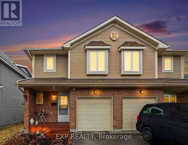 358 VALADE CRESCENT, Ottawa, Ontario K4A2V7