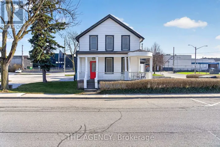 4456 PARK STREET, Niagara Falls (Downtown), Ontario L2E2P6