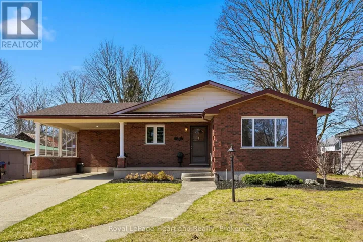 350 EDWARD STREET, North Huron (Wingham), Ontario N0G2W0