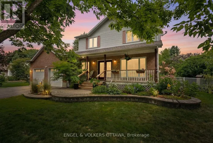 129 CORVINELLI CRESCENT, Russell, Ontario K4R1G4