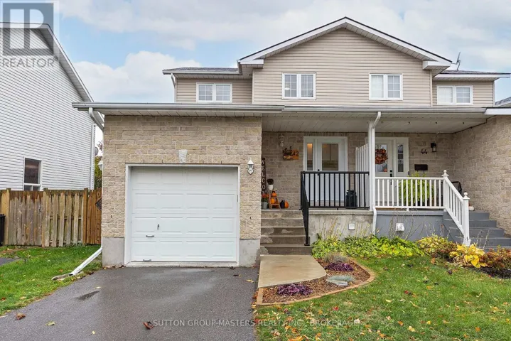 42 CLIFFORD STREET, Loyalist (Amherstview), Ontario K7N1Y5