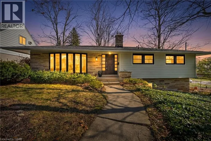 144 RIPPLEWOOD Crescent, Kitchener, Ontario N2M4R8