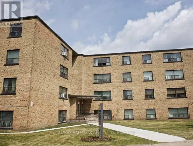 311 - 2 KINSDALE BOULEVARD, Toronto (Stonegate-Queensway), Ontario M8Y1T7
