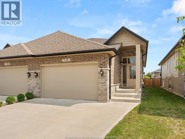21 WOODLAND STREET, Kingsville, Ontario N9Y0A9