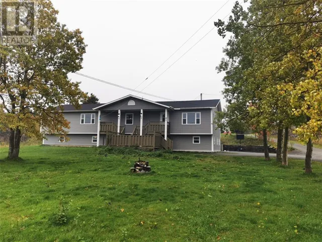 21 Village Cove Road E, Summerford, Newfoundland & Labrador A0G1R0