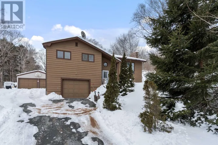 86 Theresa Court, Lake Echo, Nova Scotia B3E1B1