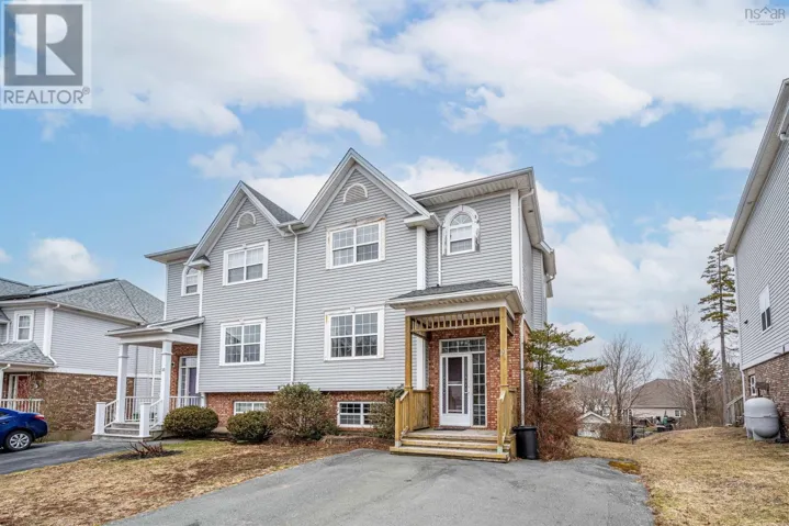 23 Stratford Way, Halifax, Nova Scotia B3S1E5