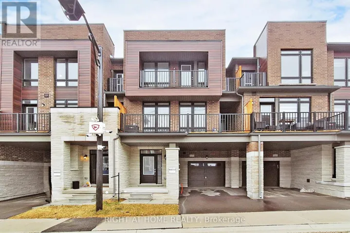 157 BLICK CRESCENT, Aurora, Ontario L4G4A7