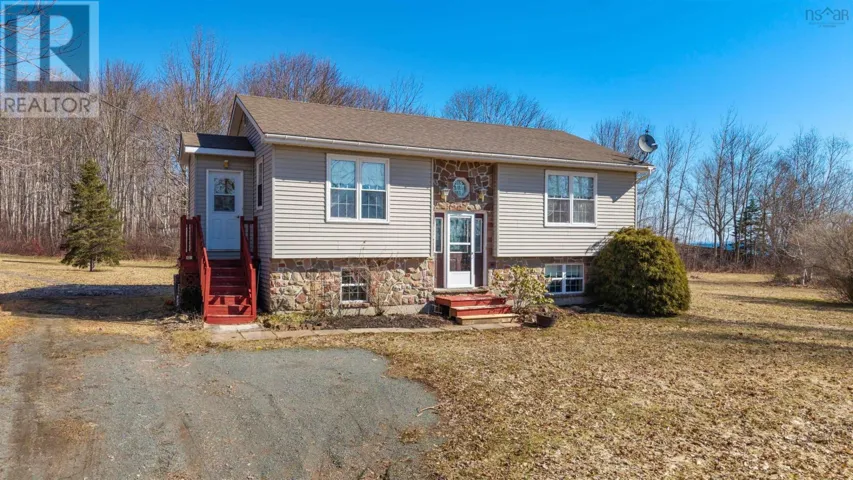 107 Mahoneys Beach Road, Mahoneys Beach, Nova Scotia B2G2L2