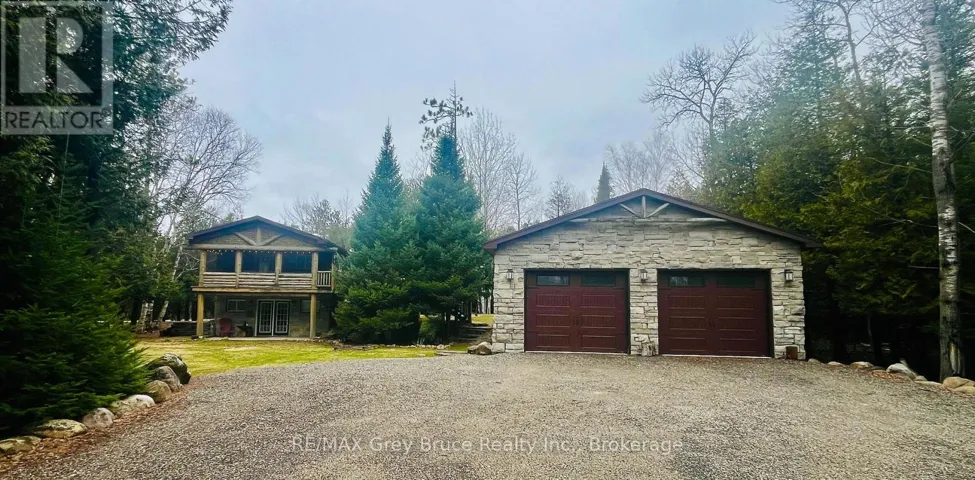 1535 15 SIDE ROAD, South Bruce Peninsula, Ontario N0H2T0