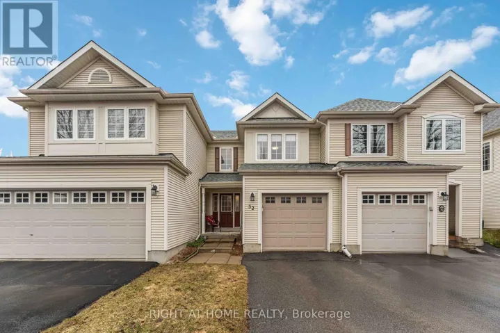 52 FIELDBERRY PRIVATE, Ottawa, Ontario K2J5E8