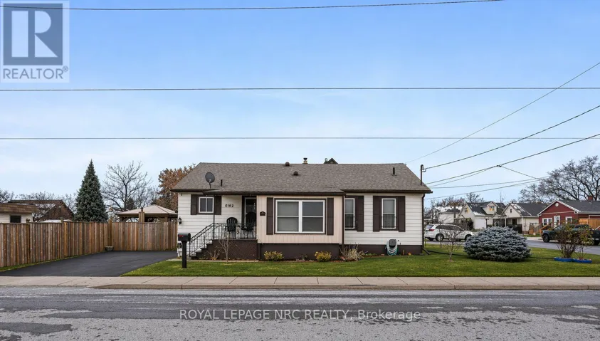 5192 HAMILTON STREET, Niagara Falls (Downtown), Ontario L2E2W3