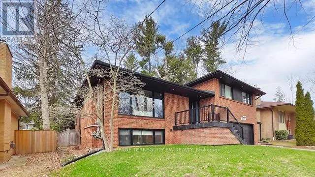 LOWER - 3170 THE CREDIT WOODLANDS, Mississauga (Erindale), Ontario L5C2J4