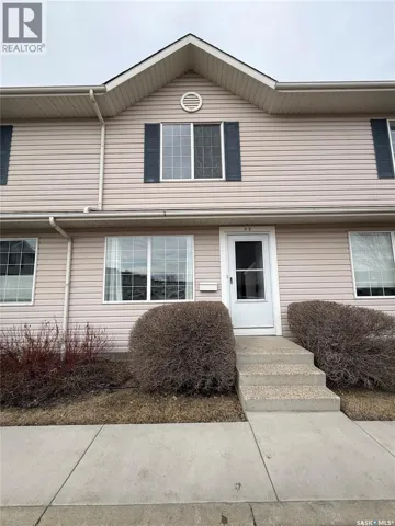 32 809 Kristjanson ROAD, Saskatoon, Saskatchewan S7S1M8