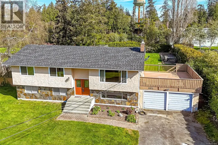 3072 Mallard Ave, Central Saanich, British Columbia V8M1W6