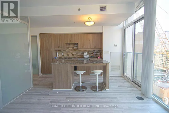 901 - 426 UNIVERSITY AVENUE, Toronto (University), Ontario M5G1S9