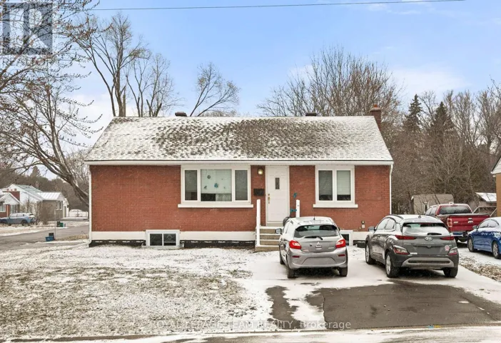 B - 1 STEEL STREET, Ottawa, Ontario K1J6R6