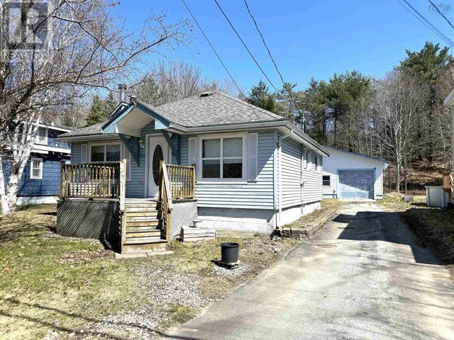 61 HILLSIDE Road, Brooklyn, Nova Scotia B0J1H0