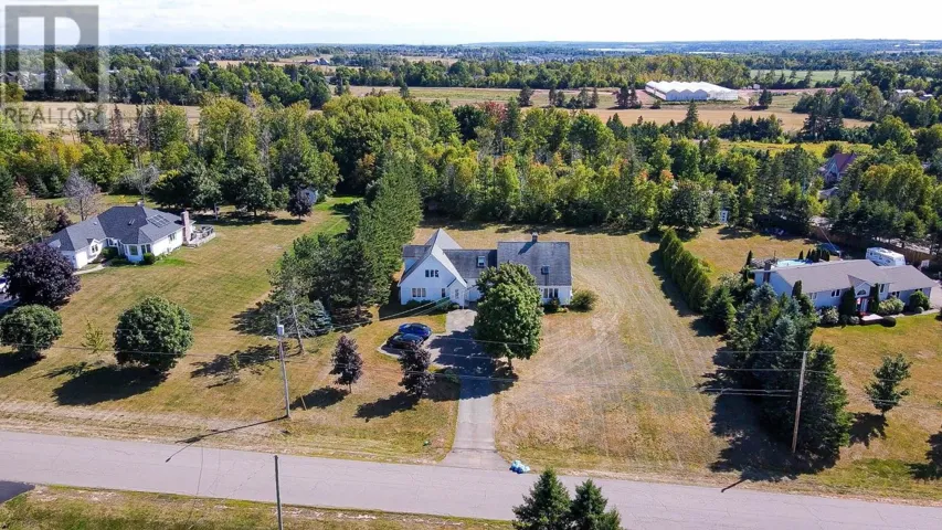 6 Fox Run Drive, West Royalty, Prince Edward Island C1E2J1
