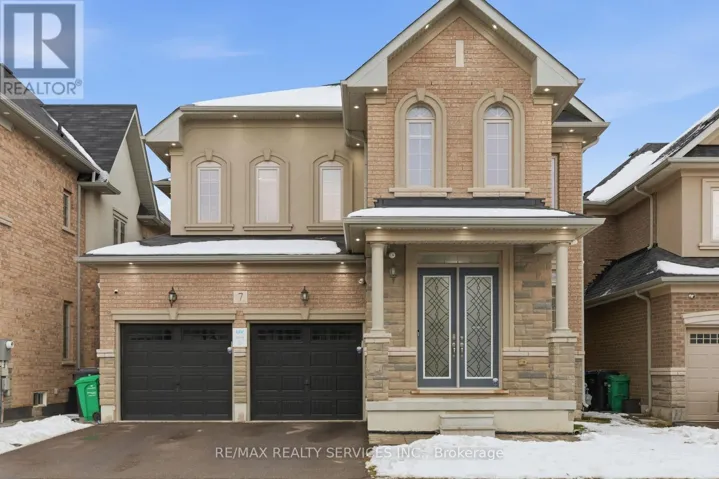 7 CABOOSE STREET, Brampton (Northwest Brampton), Ontario L7A5A9