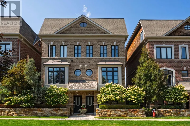 1815 PAGEHURST AVENUE, Mississauga (Applewood), Ontario L4X1Y5