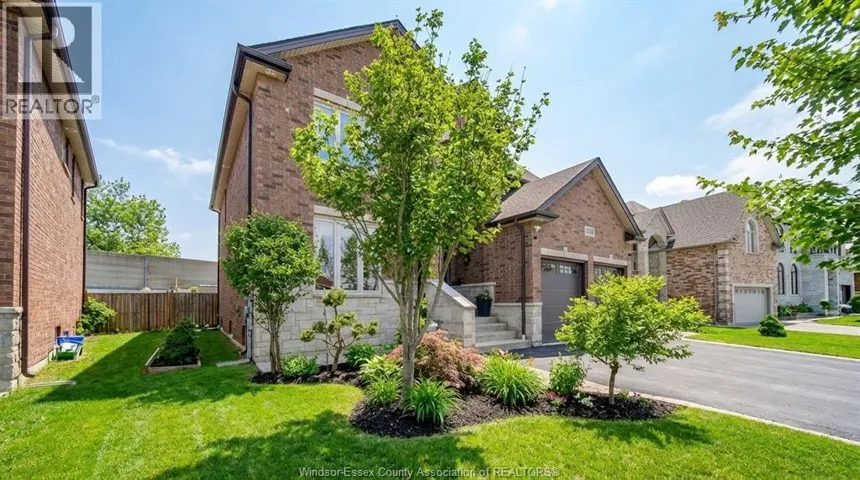 2280 DANDURAND, Windsor, Ontario N9E4Z7