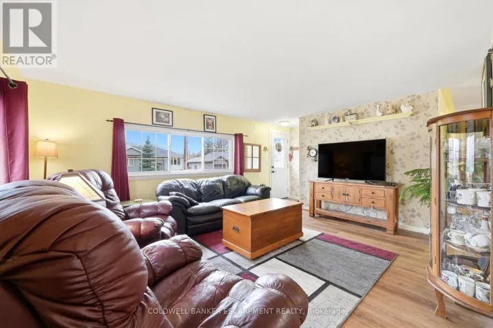273 ELGIN STREET S, West Grey, Ontario N0G1R0