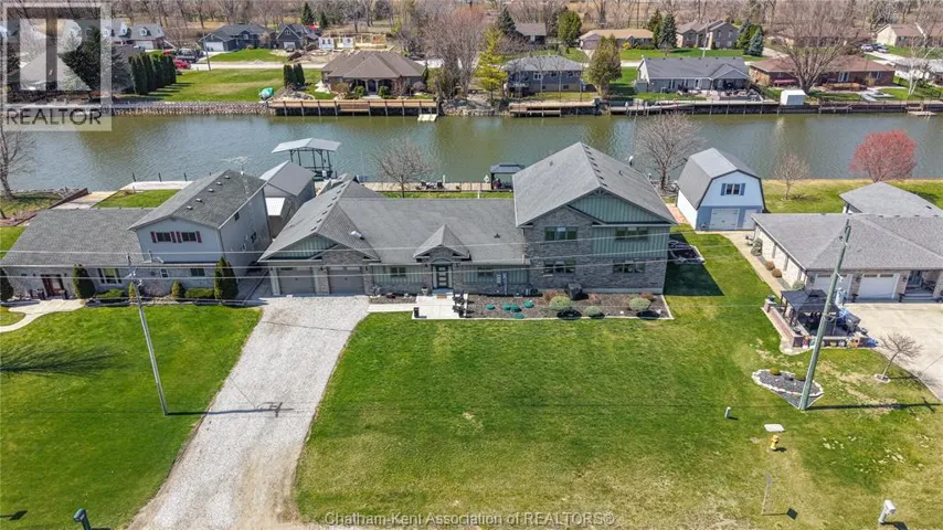 735 TISDELLE DRIVE, Lighthouse Cove, Ontario N0P2L0