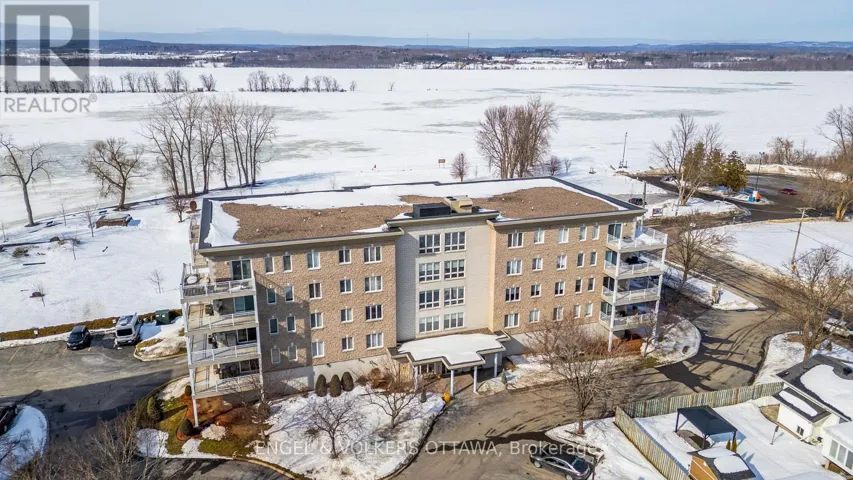 206 - 134 EDWARDS STREET, Clarence-Rockland, Ontario K4K1T5