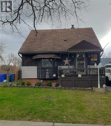1736 LABADIE RD, Windsor, Ontario N8Y4H5