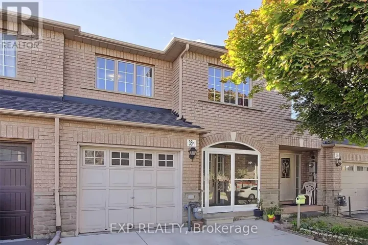 # UPPER - 35H VIEW GREEN CRESCENT, Toronto (West Humber-Clairville), Ontario M9W7E1