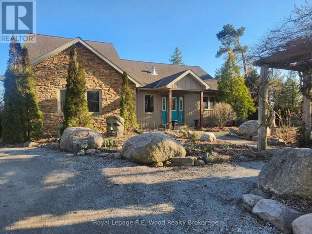 1806 LAKESHORE ROAD, Haldimand, Ontario N0A1P0