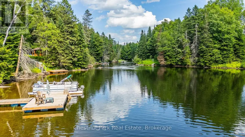 1054 GREEN LAKE ROAD, Algonquin Highlands (Stanhope), Ontario K0M1S0