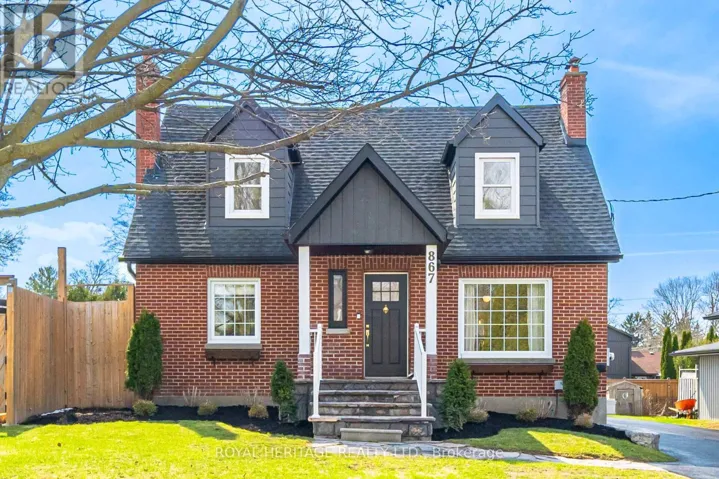 867 PARKLANE AVENUE, Oshawa (Eastdale), Ontario L1G1N7