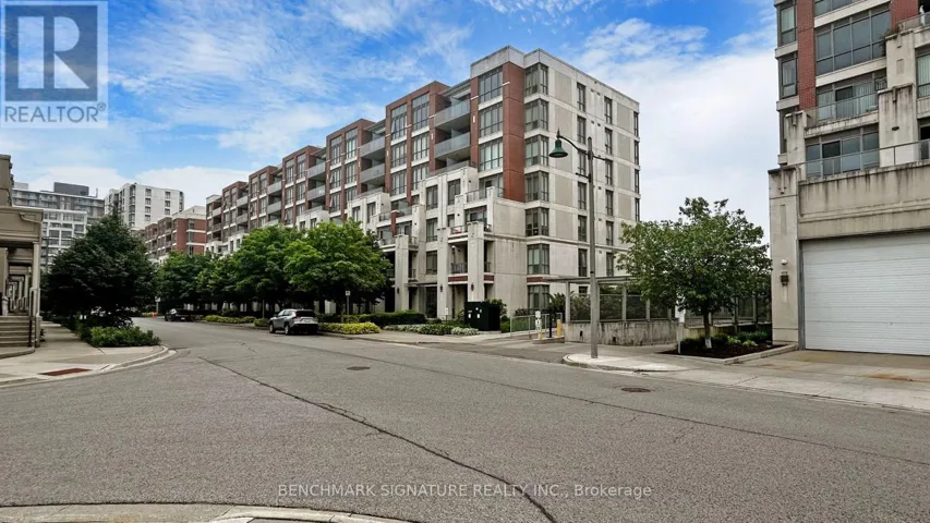 318 - 39 UPPER DUKE CRESCENT, Markham (Unionville), Ontario L6G0B8