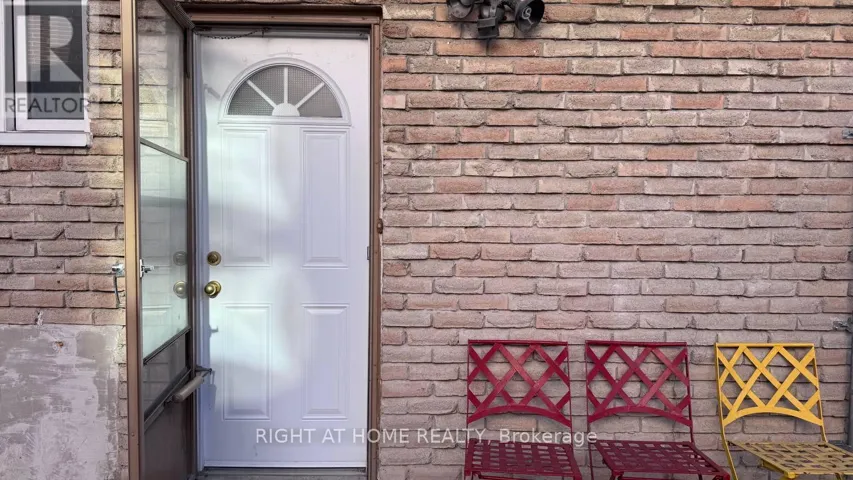 BASEMENT - 24 JONDAN CRESCENT, Markham (Royal Orchard), Ontario L3T3Z5