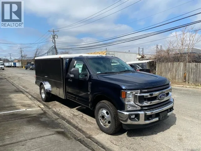 CLS CLS St, Victoria, British Columbia V1V1V1