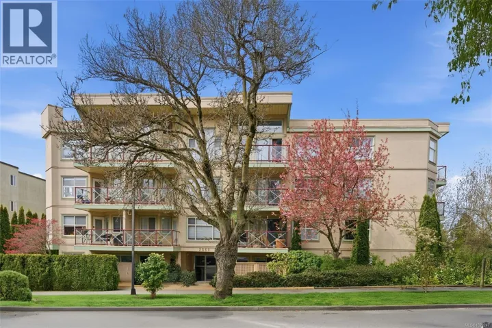 408 2560 Wark St, Victoria, British Columbia V8T4G8