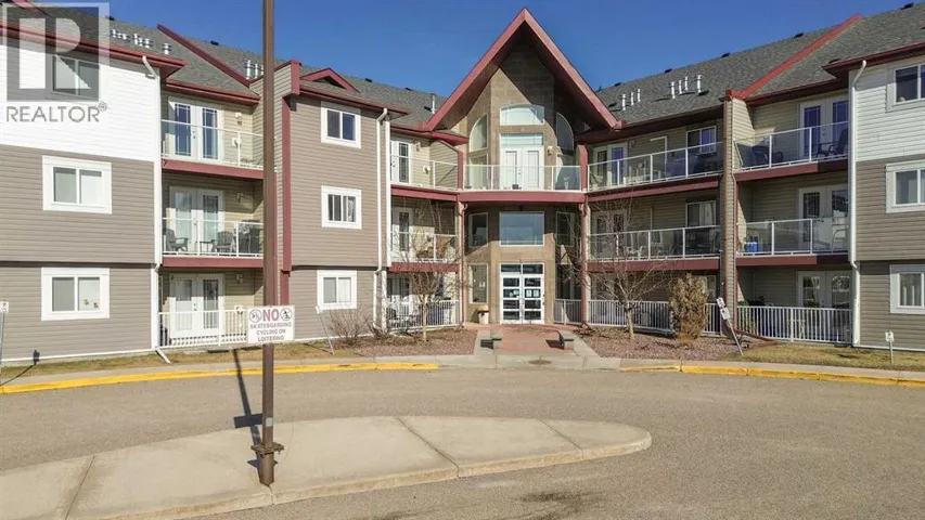 205, 260 Duston Street, Red Deer, Alberta T4P3E5