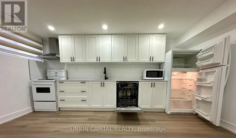 BSMT - 29 BROADLANDS BOULEVARD, Toronto (Parkwoods-Donalda), Ontario M3A1J1