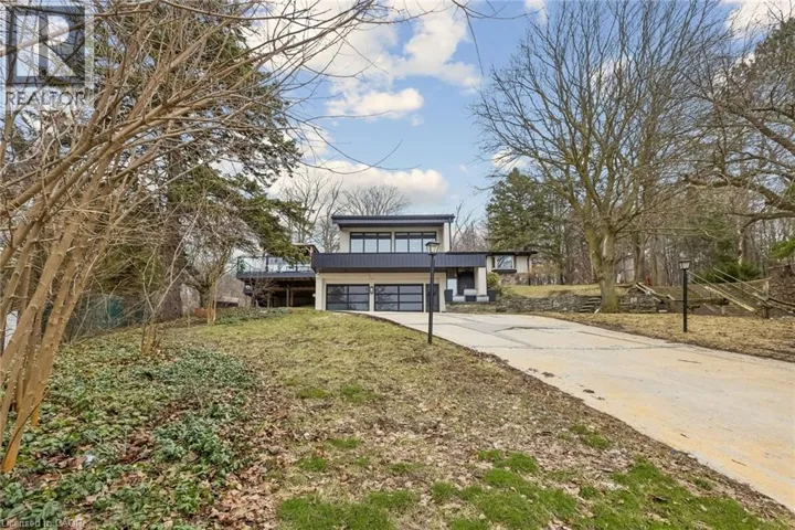 3 CHICOPEE Terrace, Kitchener, Ontario N2A1T2
