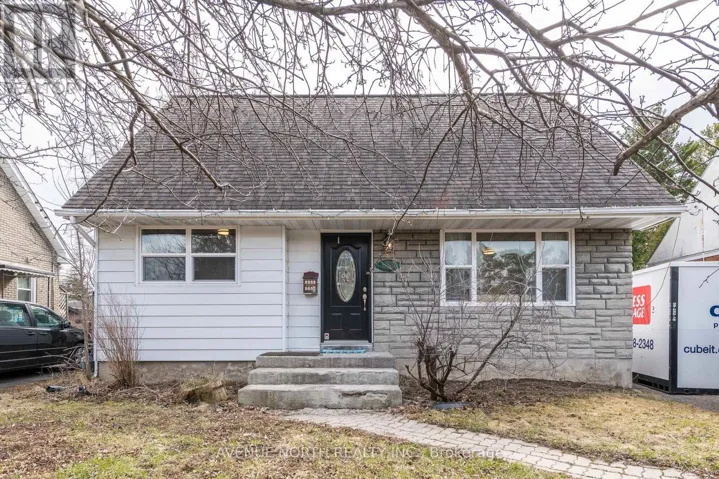 658 CORONATION AVENUE, Ottawa, Ontario K1G0M5