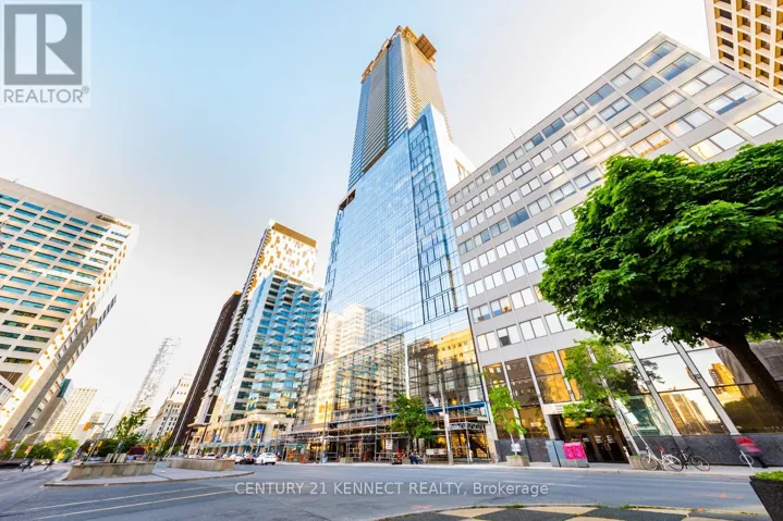 4109 - 488 UNIVERSITY AVENUE, Toronto (Kensington-Chinatown), Ontario M5G0C1