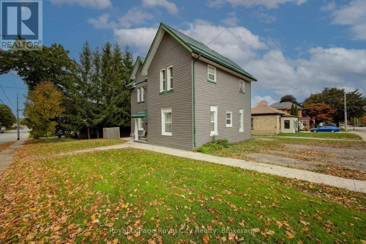 103 PATRICK STREET E, North Huron (Wingham), Ontario N0G2N0