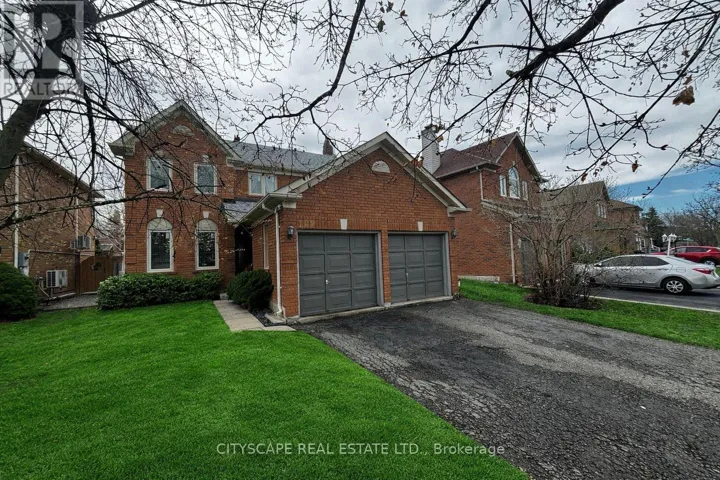 102 SNOWCAP ROAD, Brampton (Sandringham-Wellington), Ontario L6R1J1