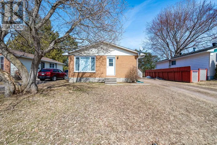 1147 BOUNDARY ROAD W, Pembroke, Ontario K8A7T9