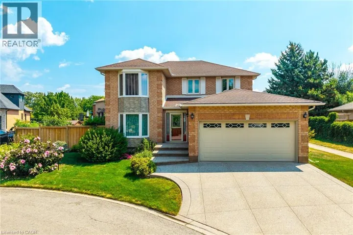 10 SHADOWDALE Drive, Stoney Creek, Ontario L8E5E7