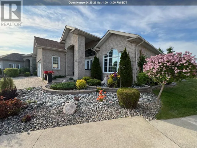 132 Wolverine CRES, Thunder Bay, Ontario P7C5Z2