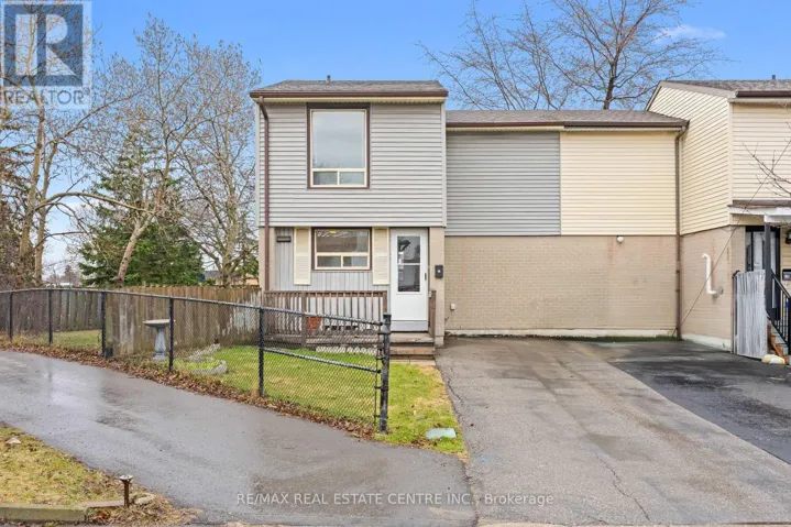 13 GOLD PINE COURT, Brampton (Northgate), Ontario L6S2K6