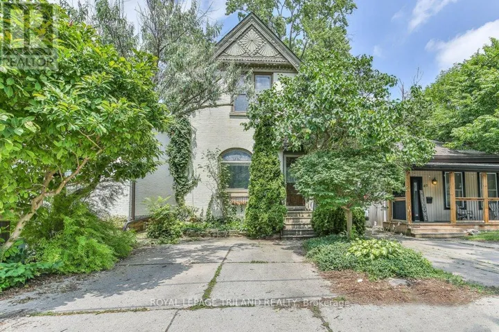 38 BYRON AVENUE E, London South (South F), Ontario N6C1C5